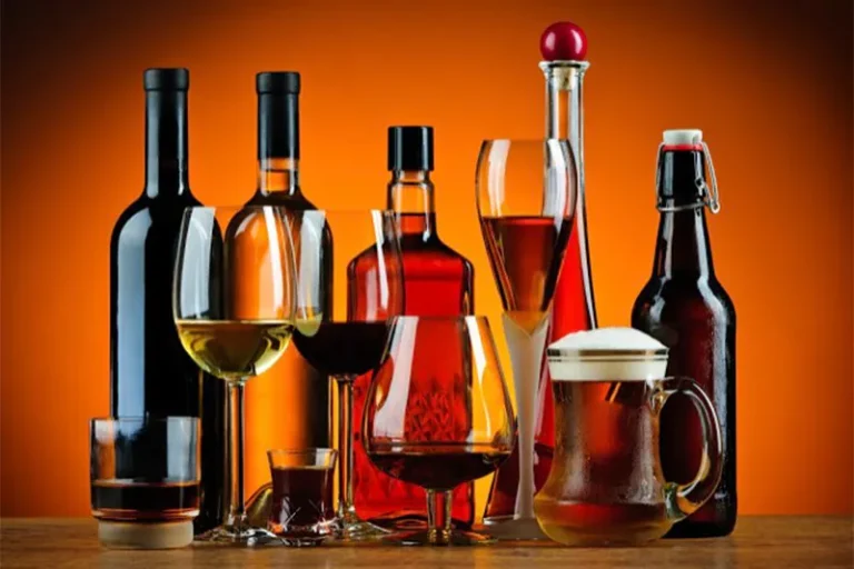 7 Things Drinking Alcohol Does to Your Body